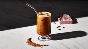 Ledová káva s kávovary KitchenAid KF2–KF4